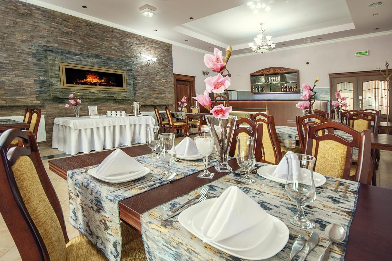 Hotel Irys Lublin Exterior foto