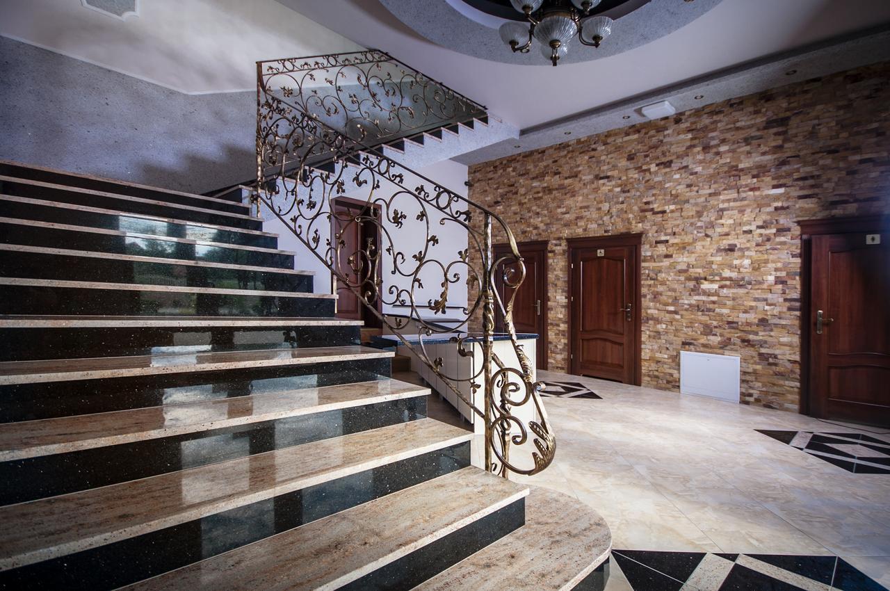 Hotel Irys Lublin Exterior foto
